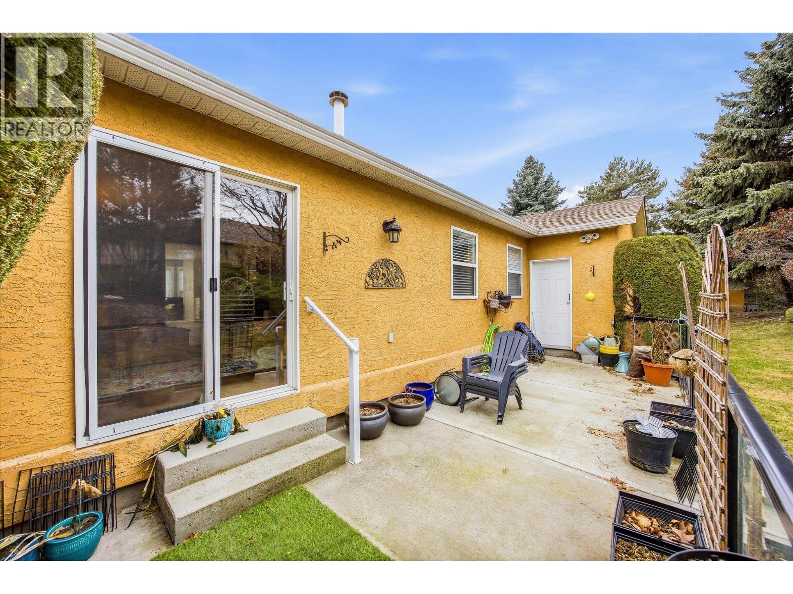 2210 Louie Drive Unit# 95, West Kelowna