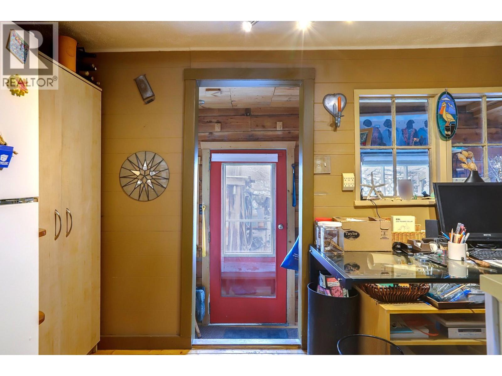 4204 34 Street, Vernon