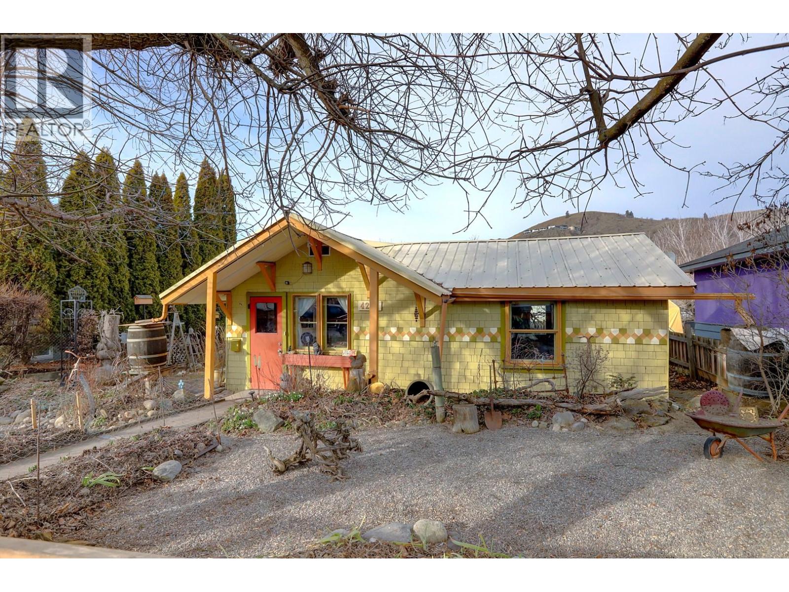 4204 34 Street, Vernon