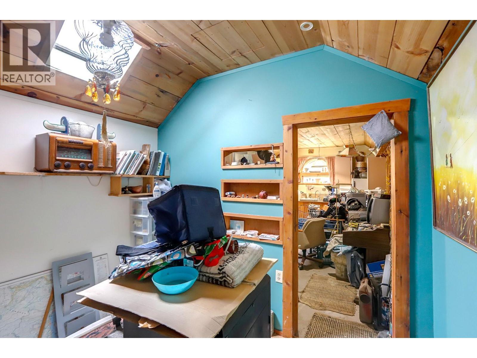 4204 34 Street, Vernon