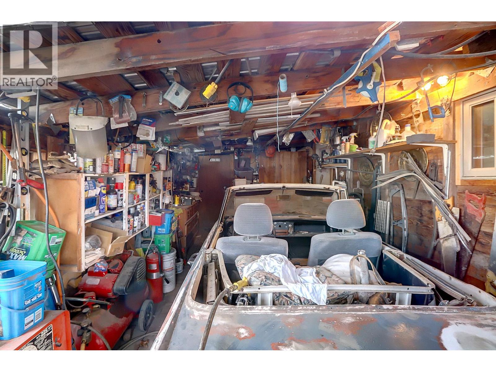 4204 34 Street, Vernon