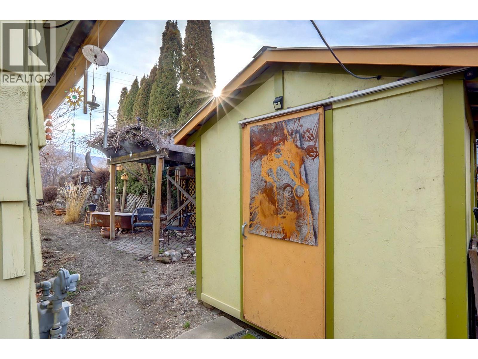 4204 34 Street, Vernon