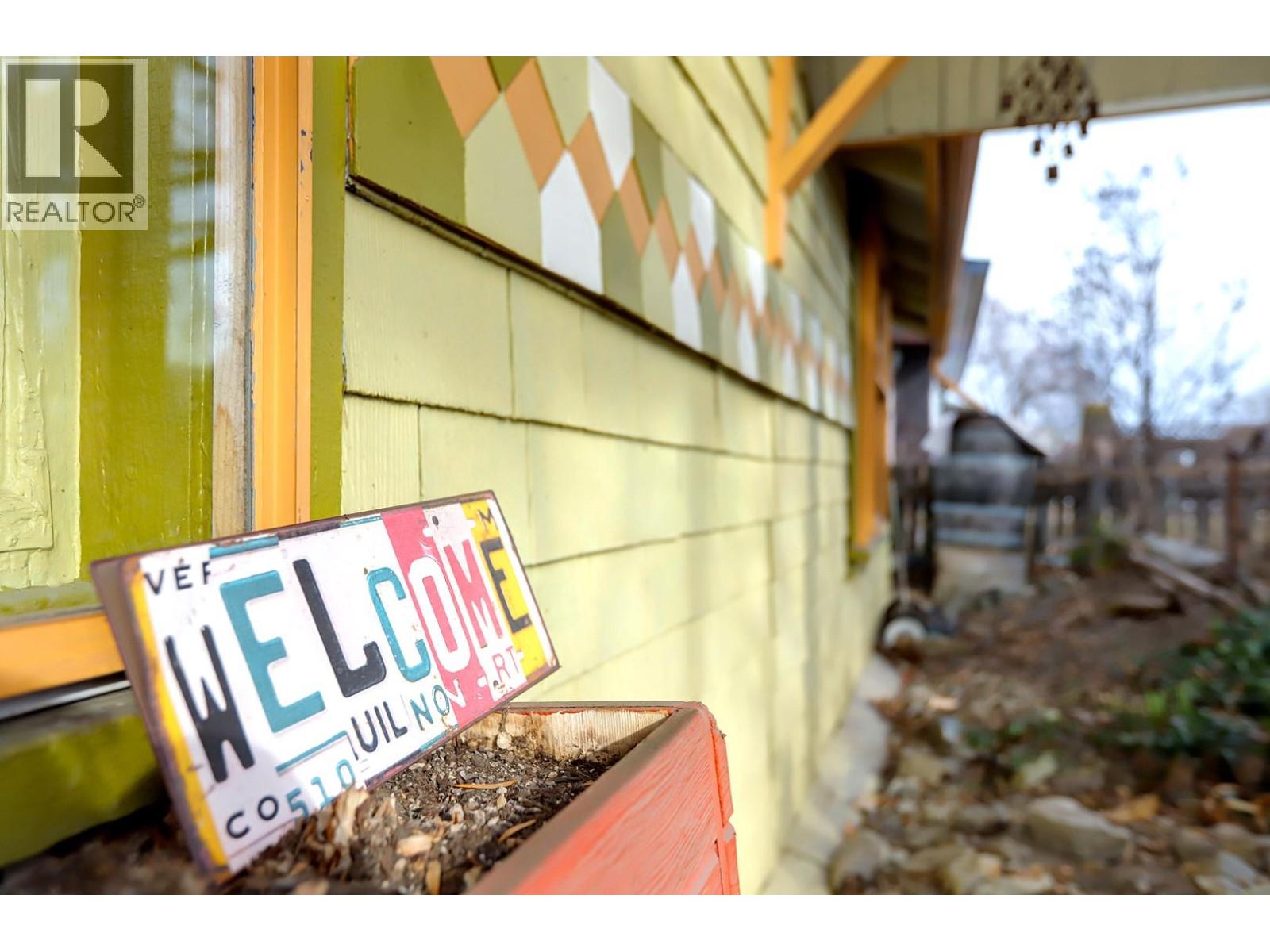 4204 34 Street, Vernon