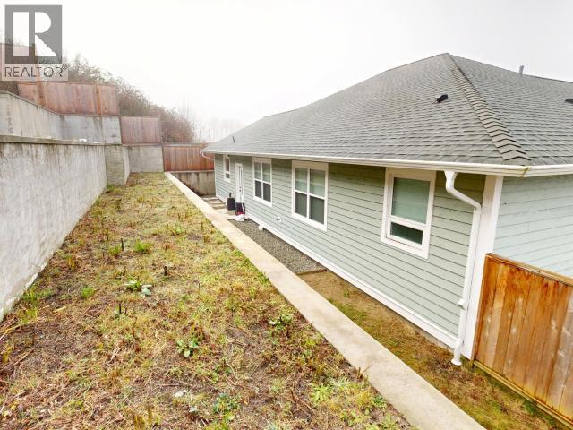 4380 QUEBEC AVE, Powell River