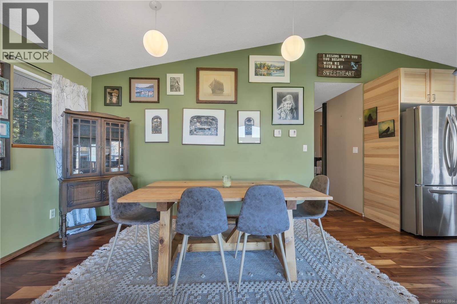 13655 Prospect Dr, Ladysmith