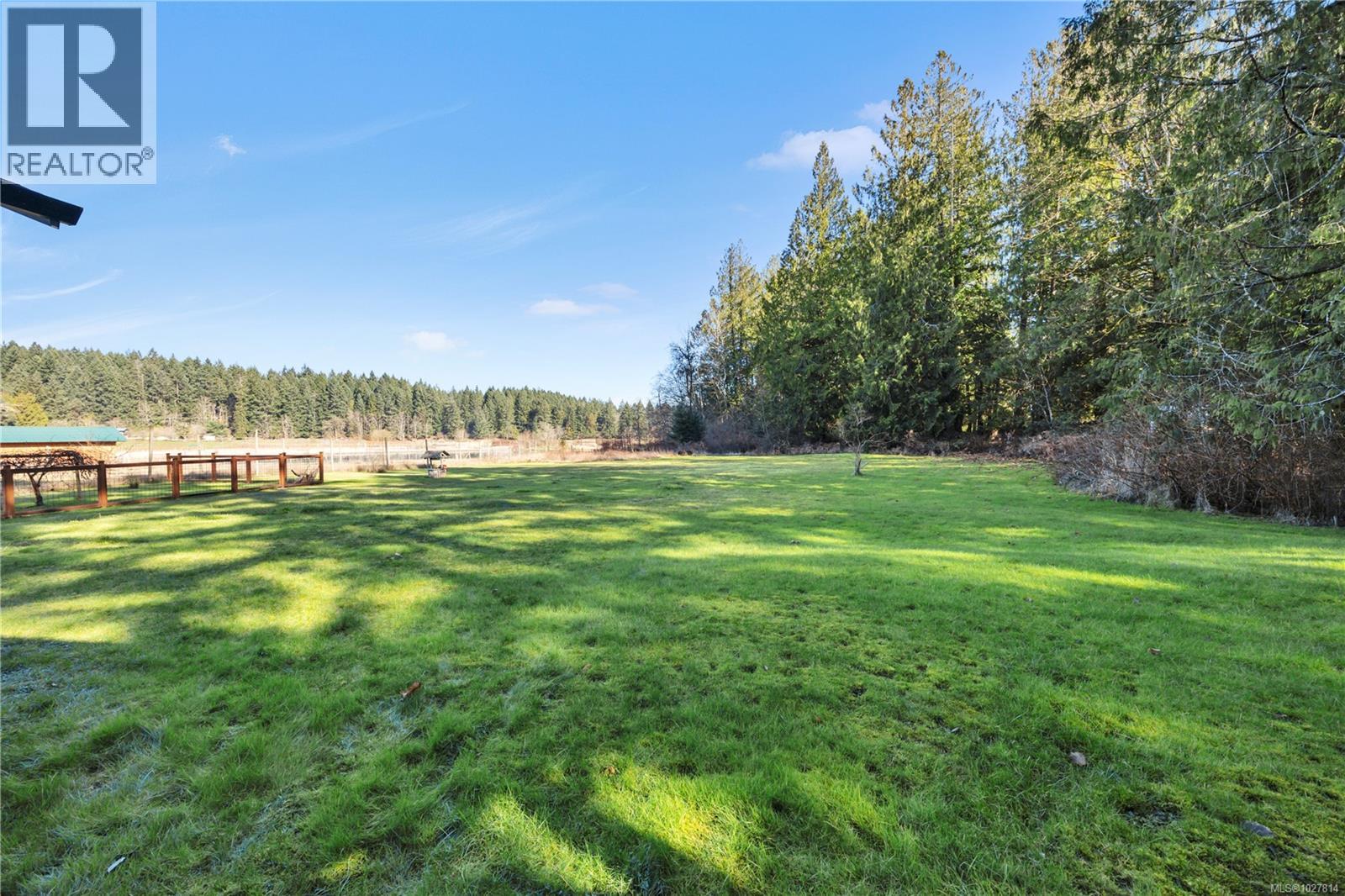 13655 Prospect Dr, Ladysmith