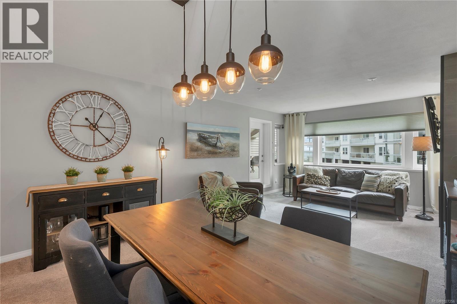 #107 350 ISLAND HWY S - 11