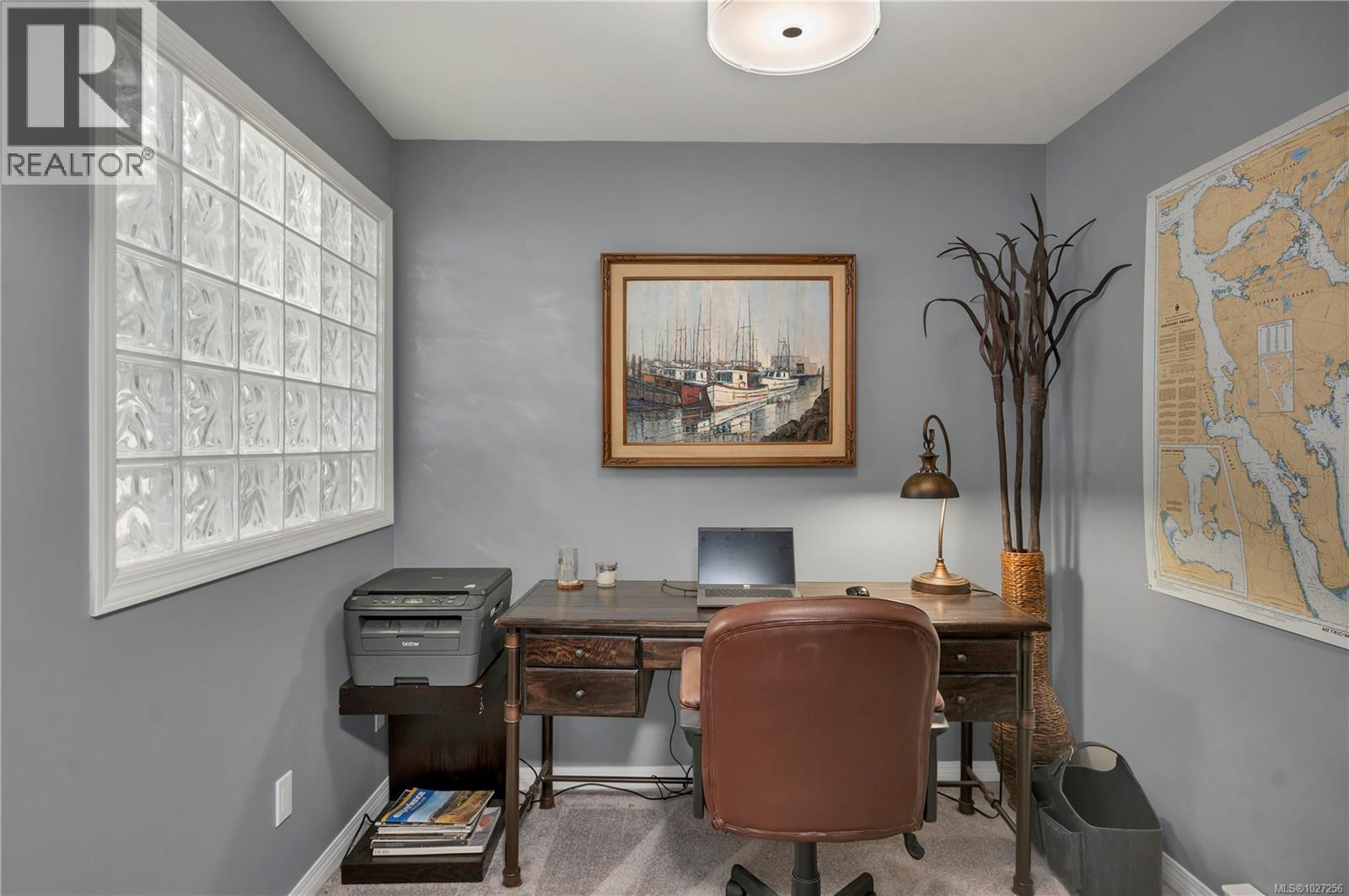 #107 350 ISLAND HWY S - 31