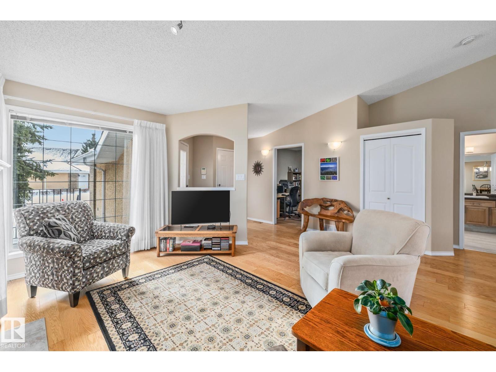 
          48 920 119 Street NW
            <br/>
            <span>Edmonton</span>
            , 
            <span>AB</span>
             <span>T6J7H2</span>
         - Photo 6