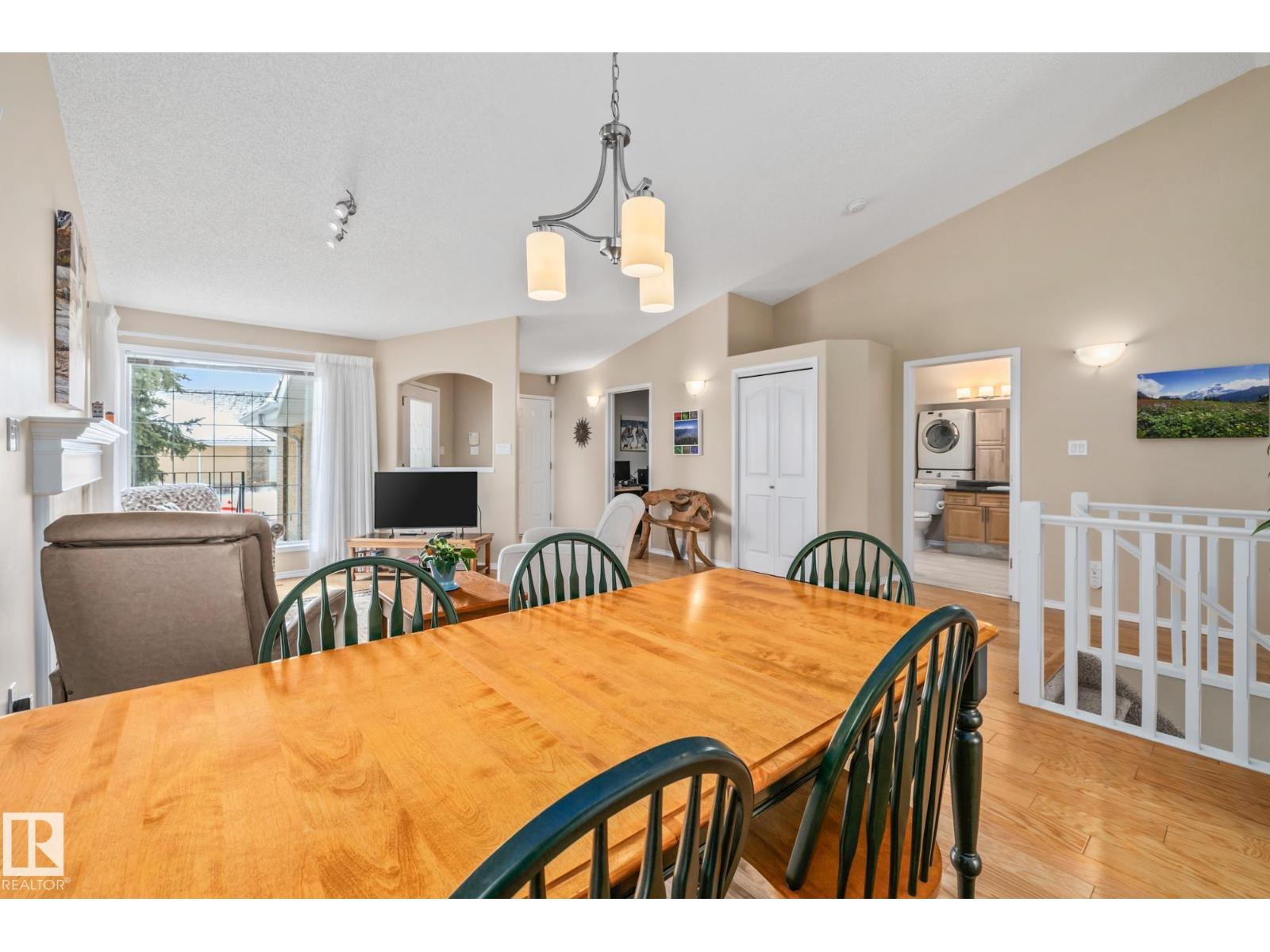 
          48 920 119 Street NW
            <br/>
            <span>Edmonton</span>
            , 
            <span>AB</span>
             <span>T6J7H2</span>
         - Photo 19