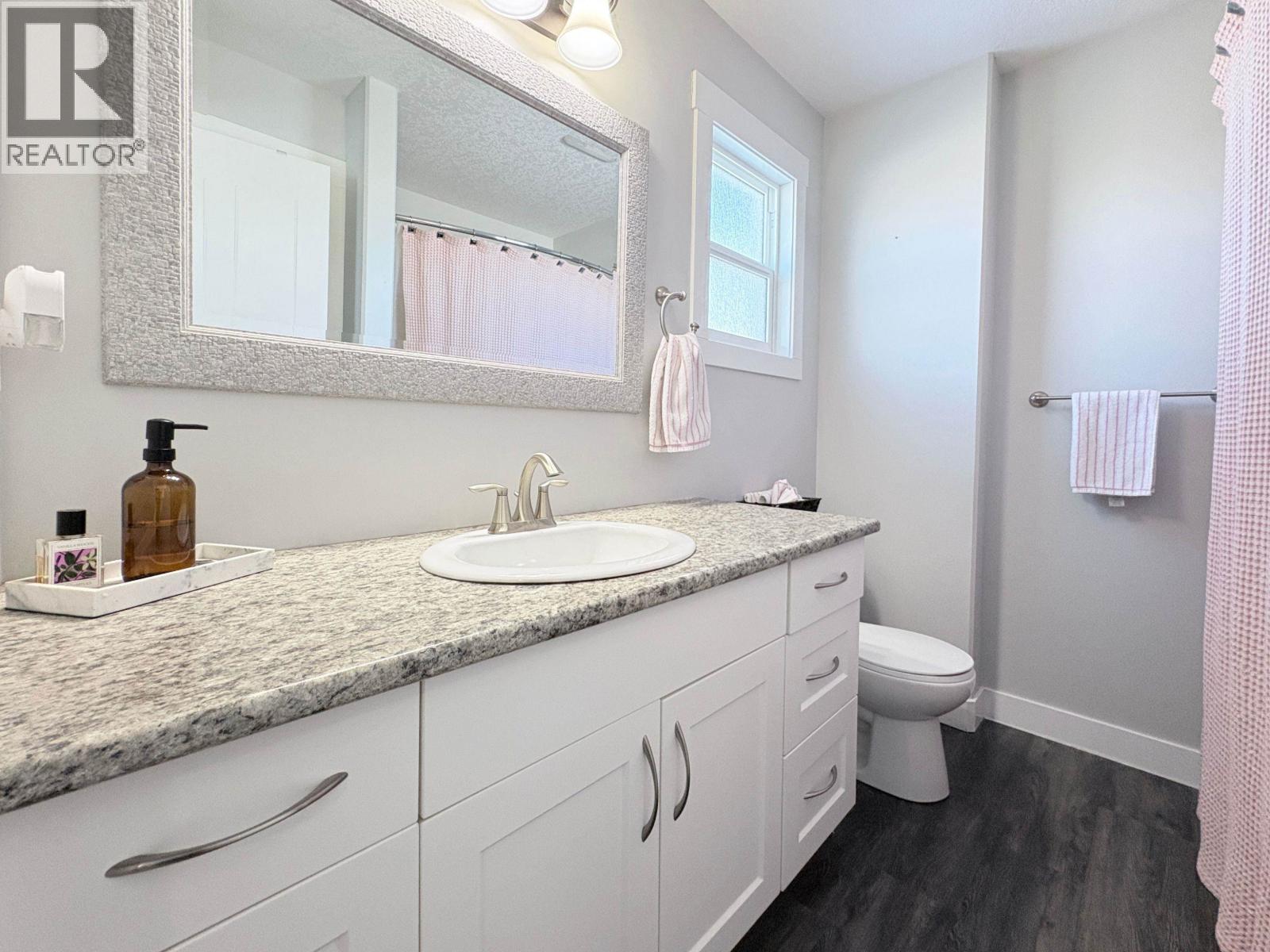 5228 WOODVALLEY DRIVE - 21