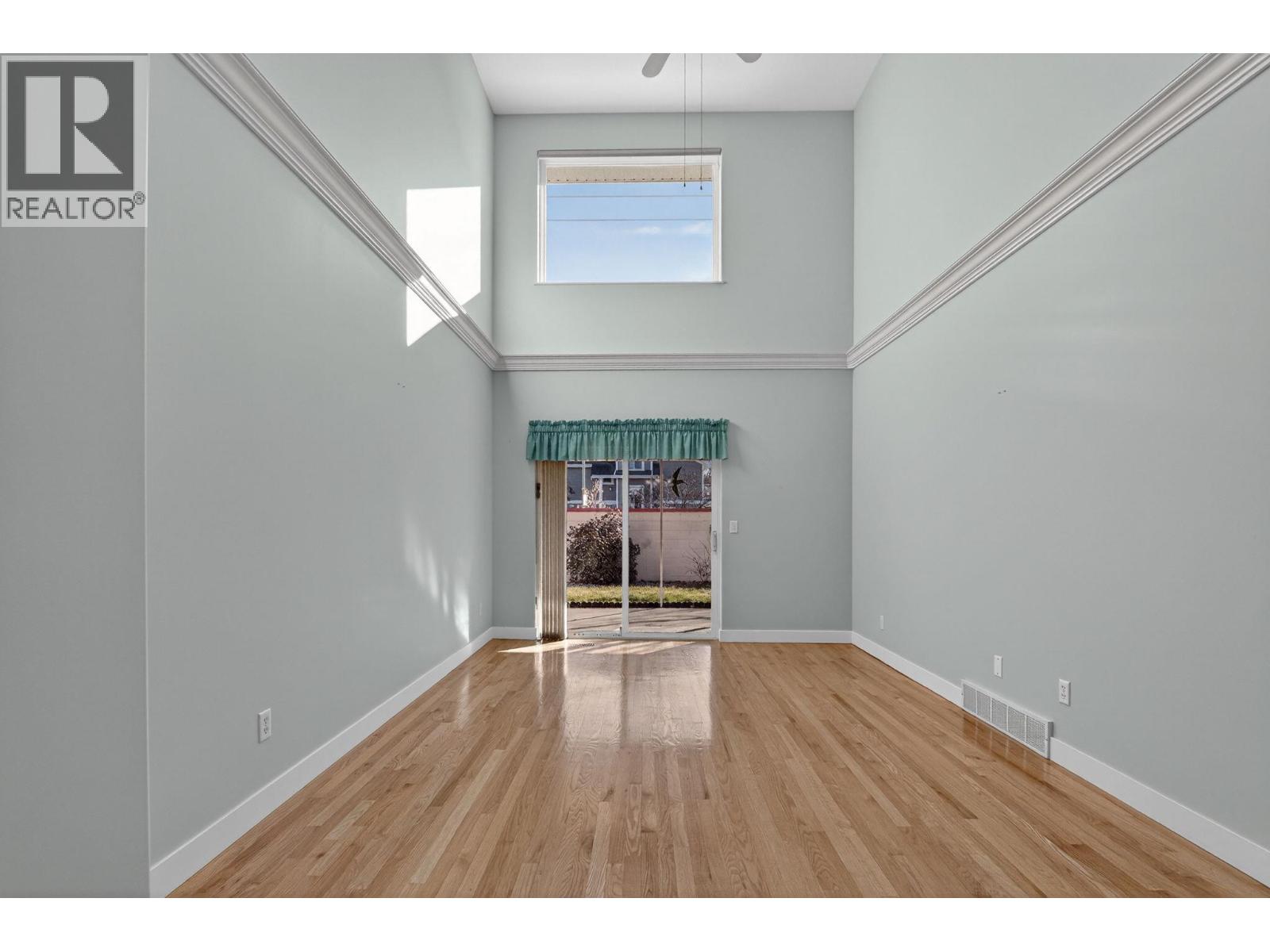 1800 Parkview Crescent Unit# 13 Lot# SL13, Kelowna