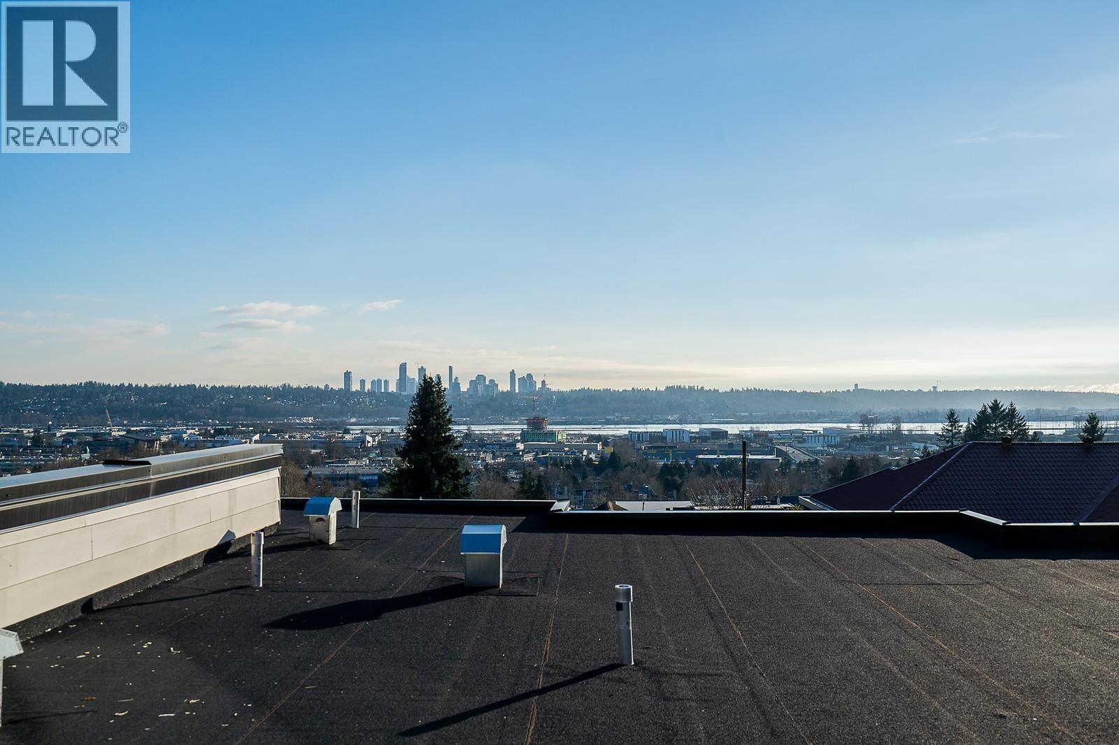 101 1204 HAMMOND AVENUE, Coquitlam