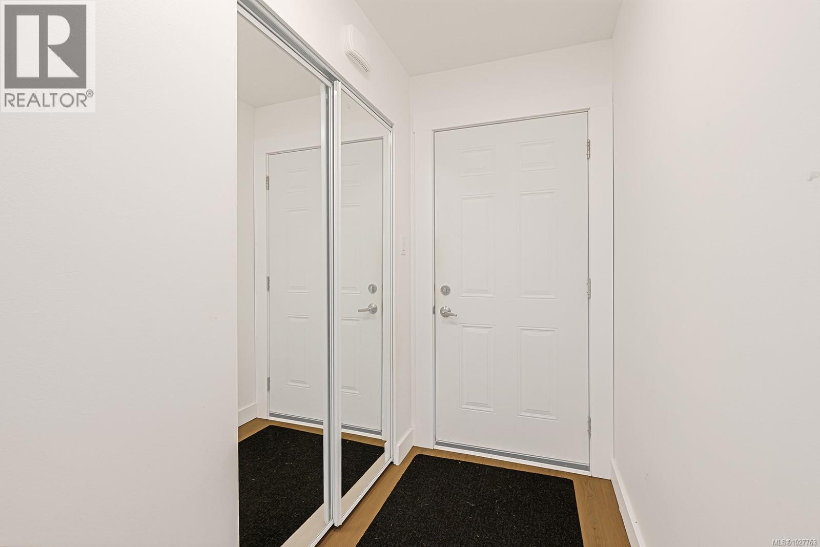 203 1540 Piercy Ave, Courtenay