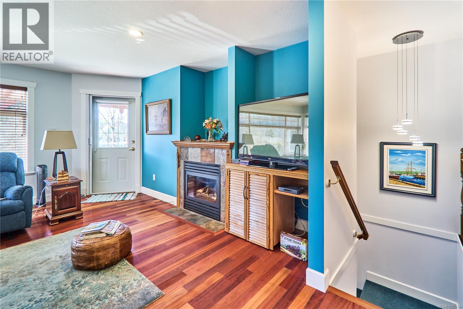 462 Poets Trail Dr, Nanaimo