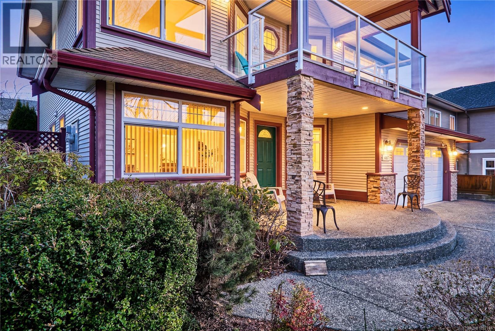 462 Poets Trail Dr, Nanaimo