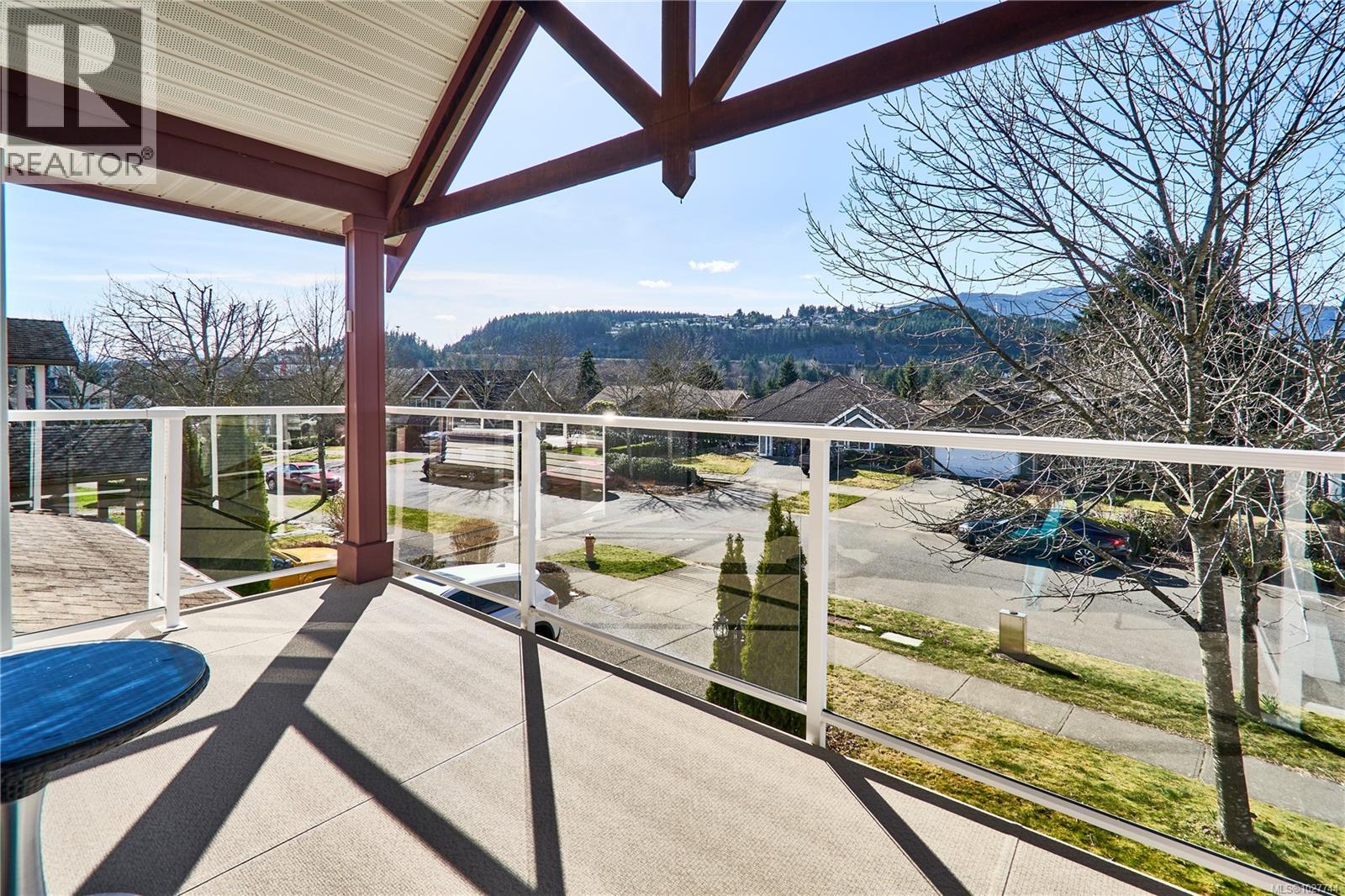 462 Poets Trail Dr, Nanaimo