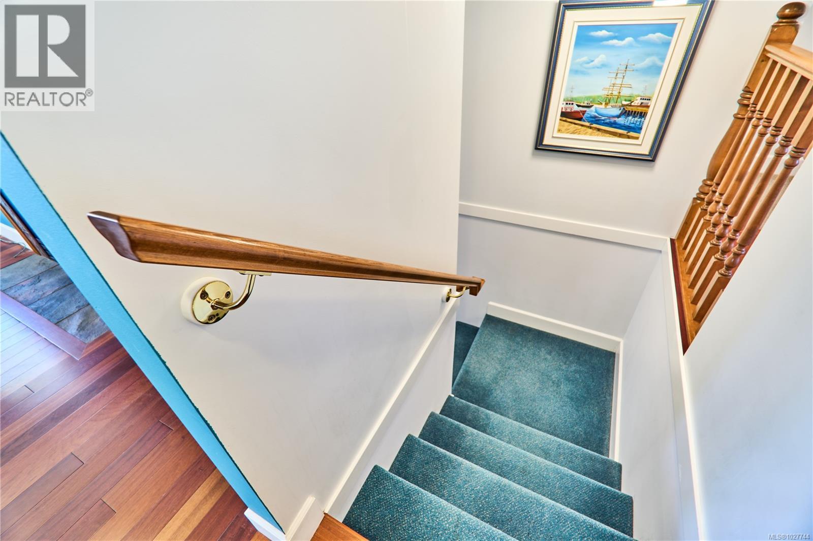 462 Poets Trail Dr, Nanaimo