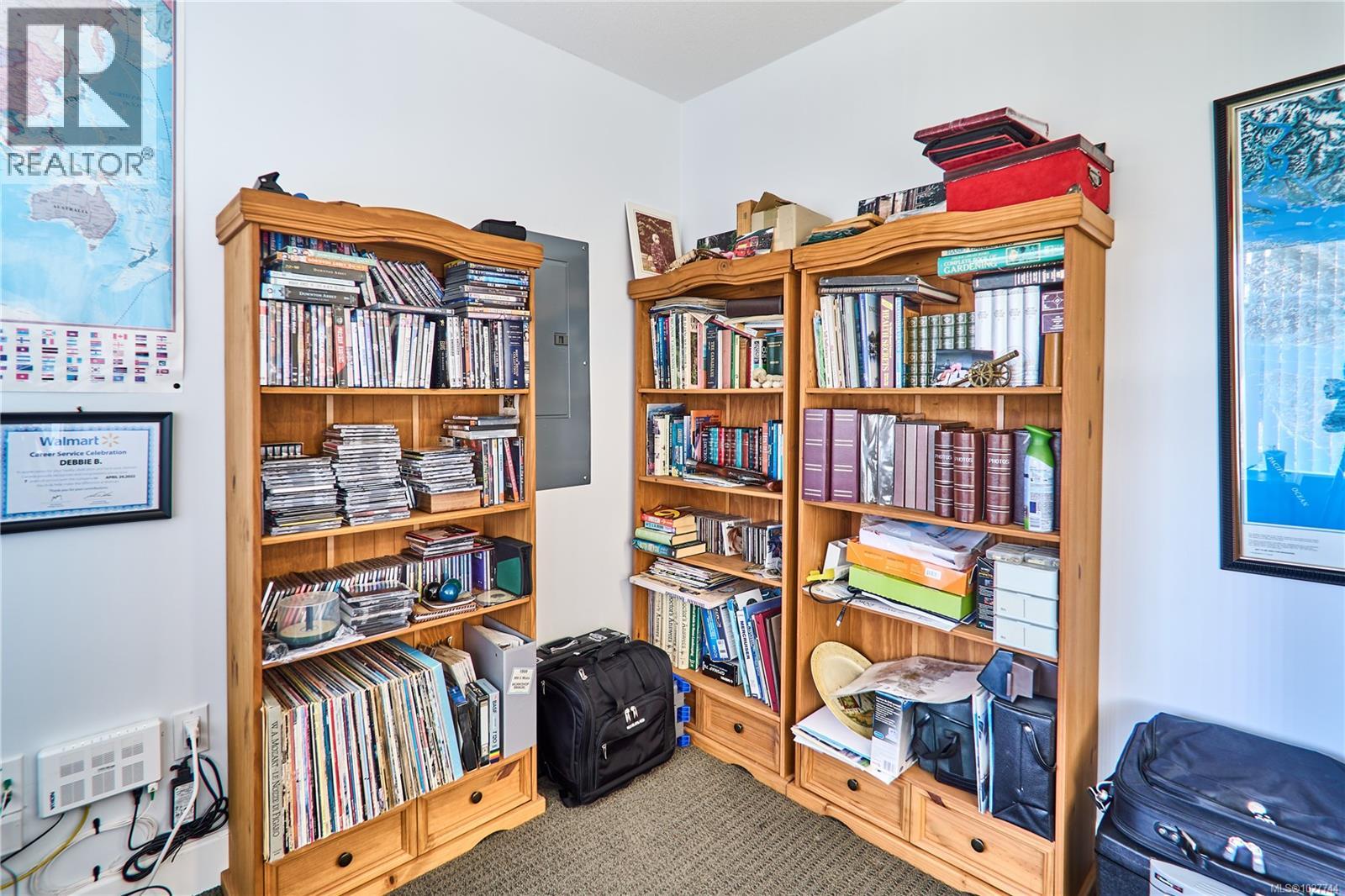 462 Poets Trail Dr, Nanaimo