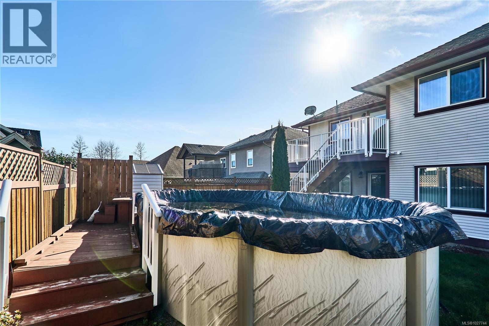 462 Poets Trail Dr, Nanaimo