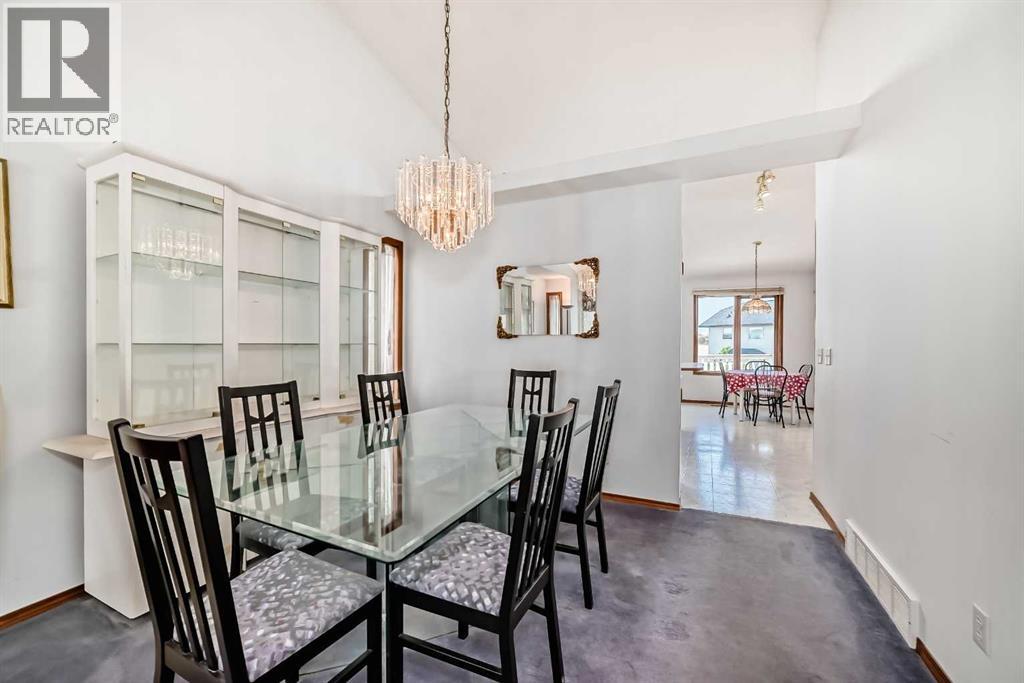 Single Family House Bi-level for Sale in  Harvest Oak Drive NE Harvest Hills Calgary 