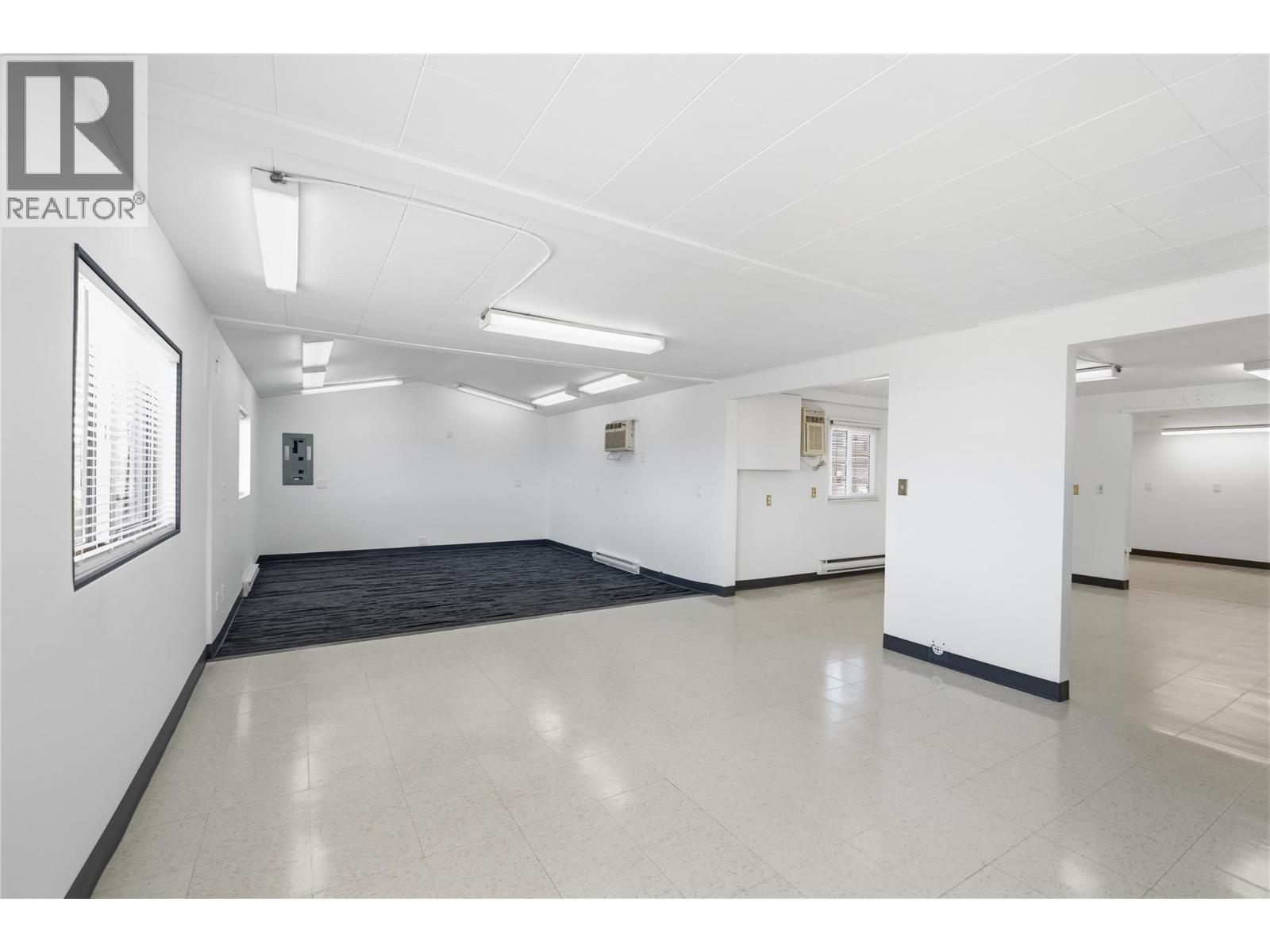  215 Froelich Road, Kelowna