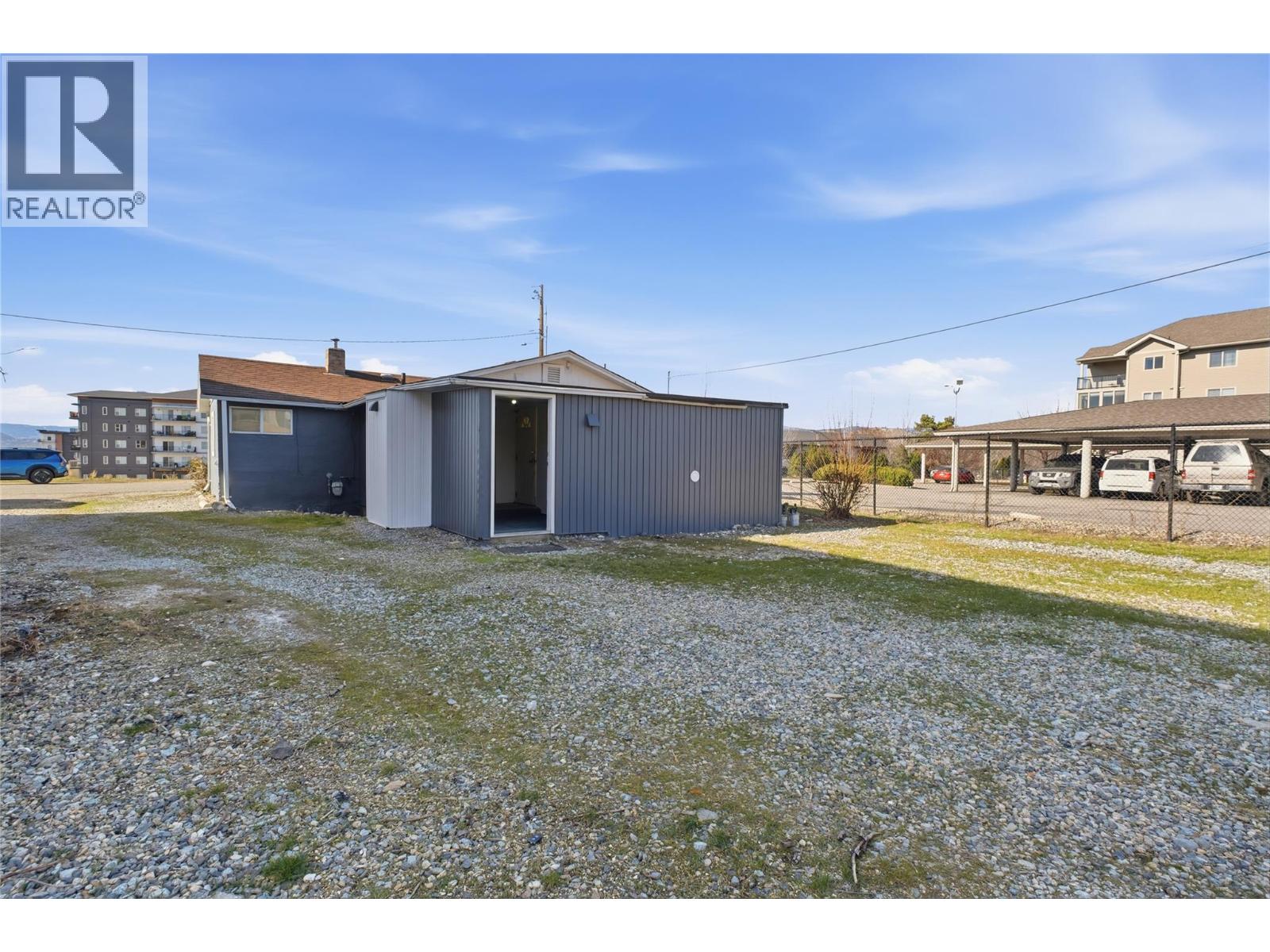  215 Froelich Road, Kelowna