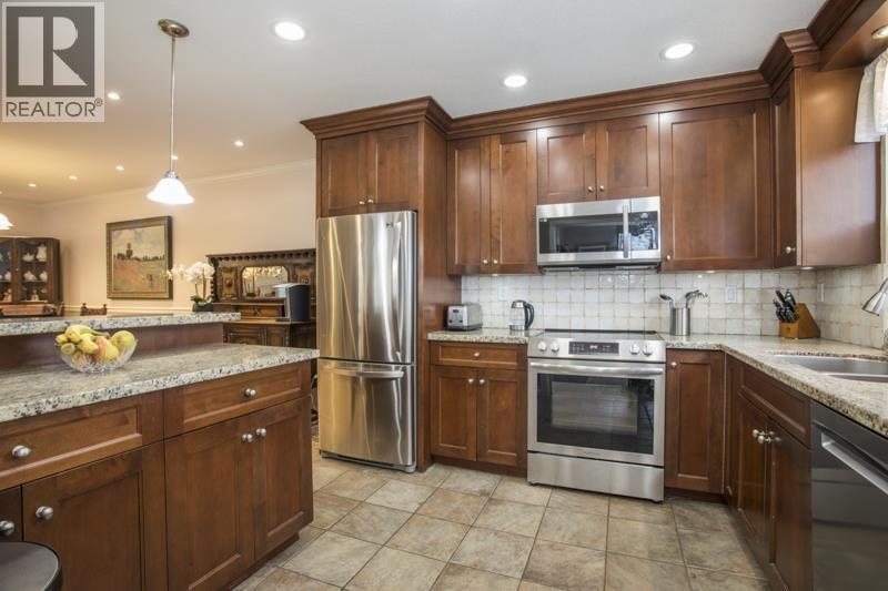 40 7540 ABERCROMBIE Drive - photo 2