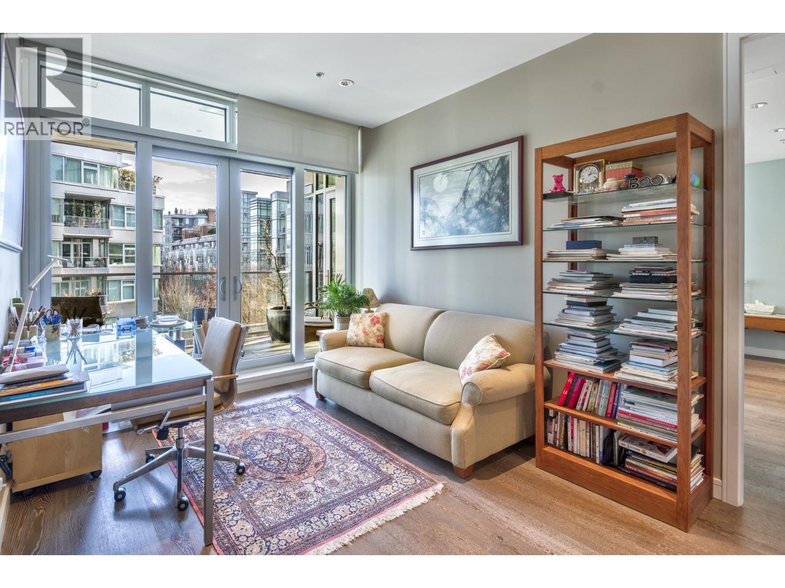 504 181 ATHLETES WAY, Vancouver