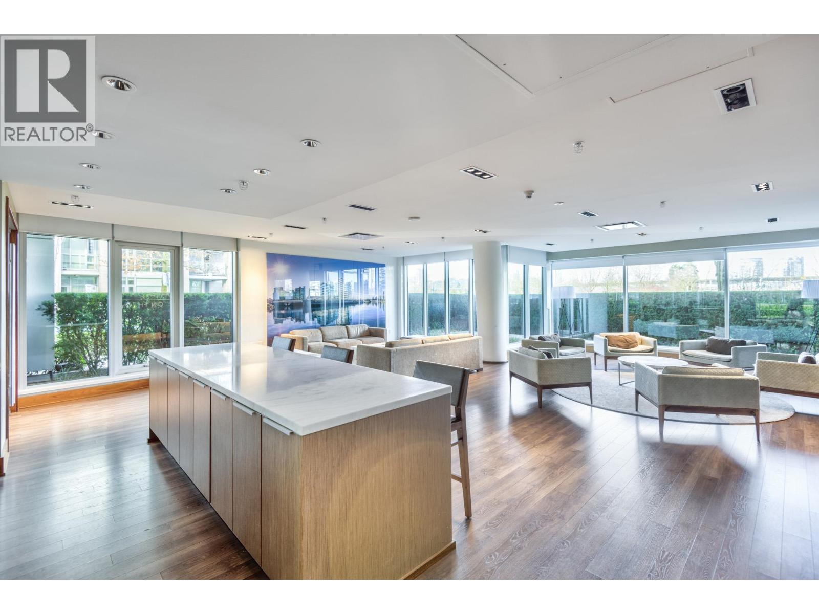 504 181 ATHLETES WAY, Vancouver