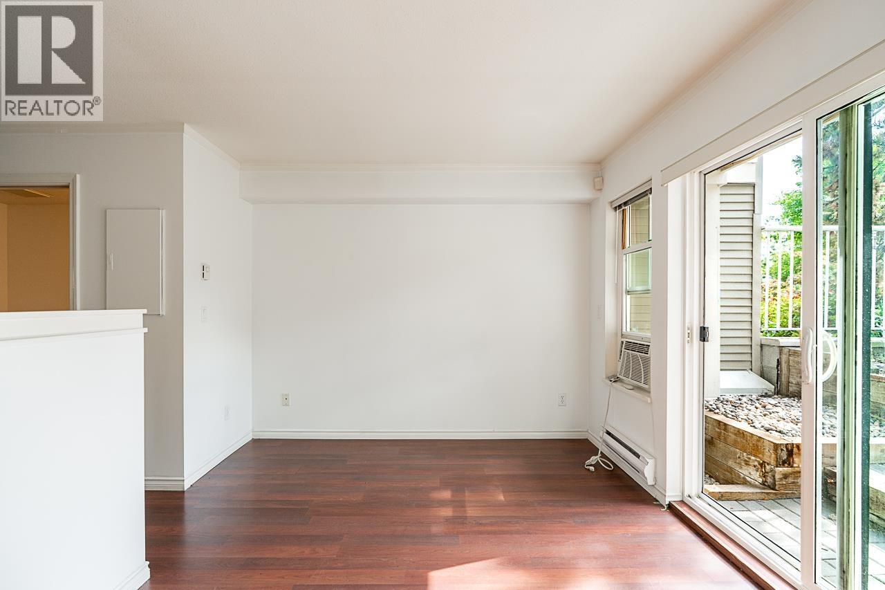 4 7179 18TH AVENUE, Burnaby