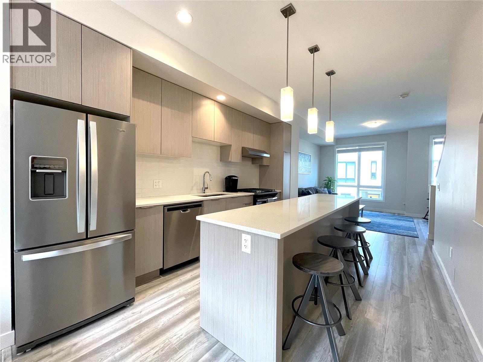 #62 170 Celano Crescent - 4