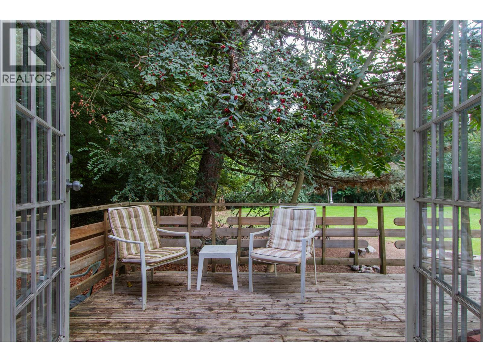 1020 FINCH DRIVE, Squamish