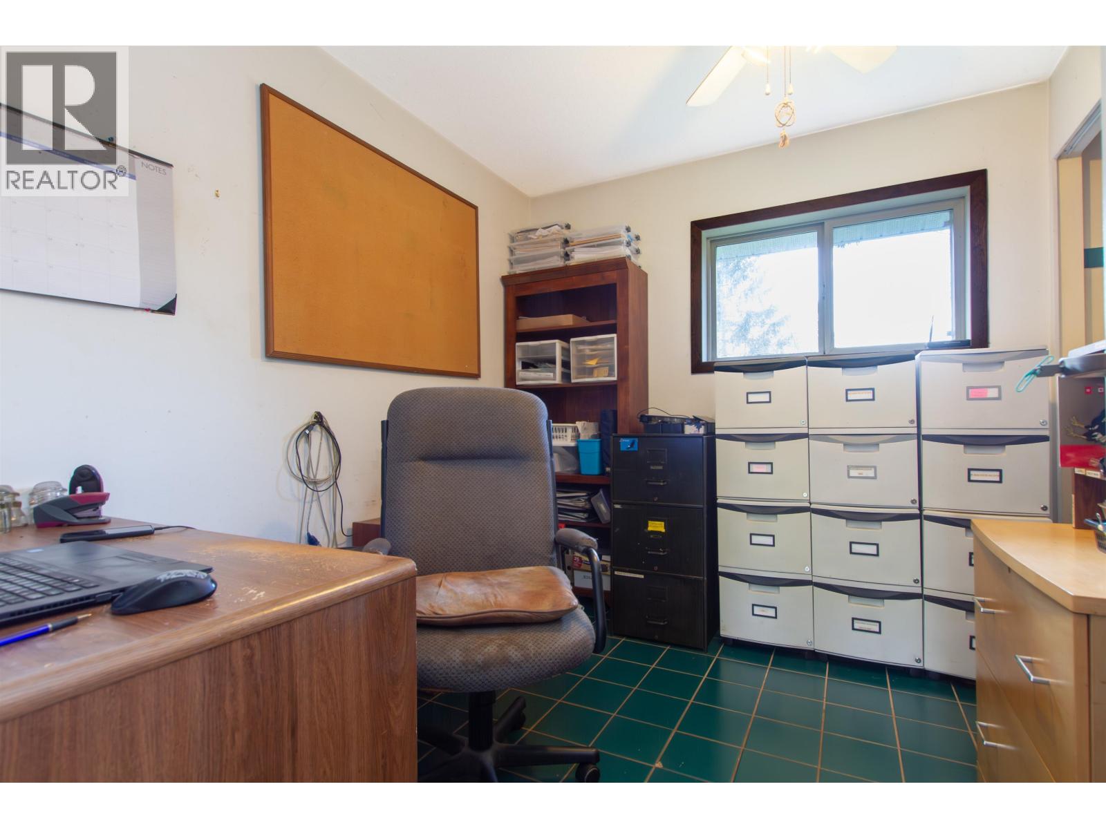 1020 FINCH DRIVE, Squamish