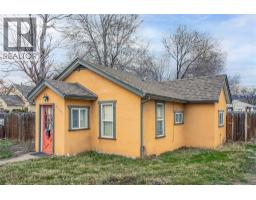  2293 Woodlawn Street, Kelowna