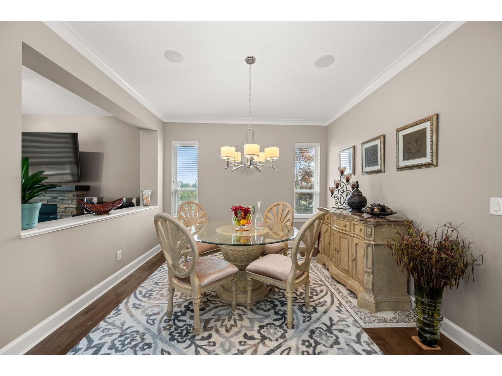 1085 KING GEORGE BOULEVARD