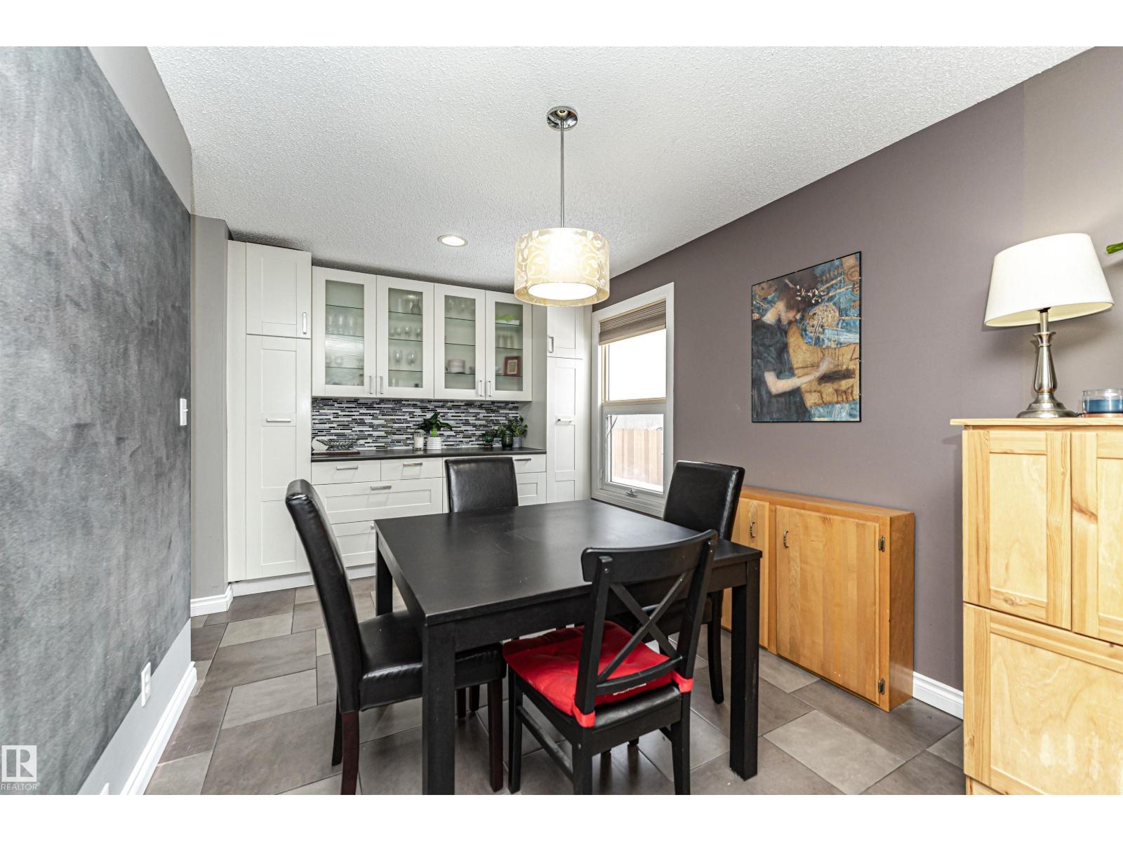 17135 109 ST NW, Edmonton