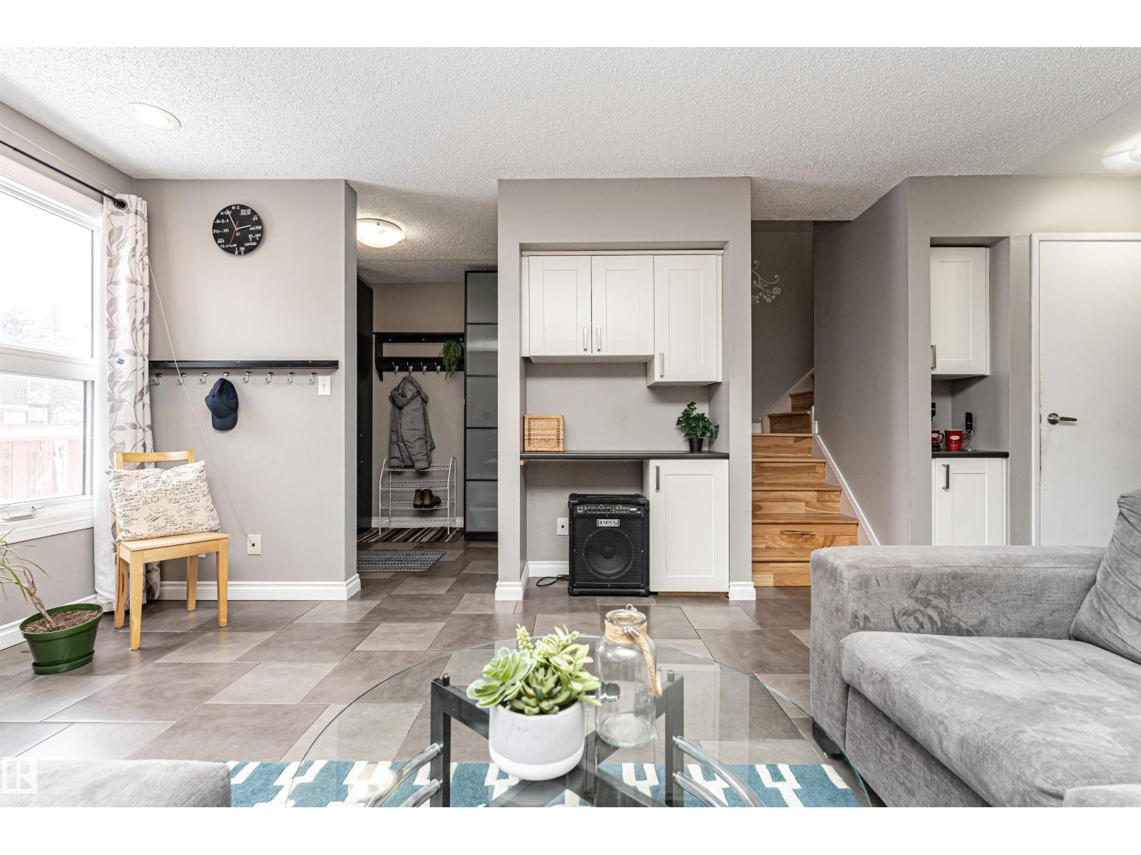 17135 109 ST NW, Edmonton