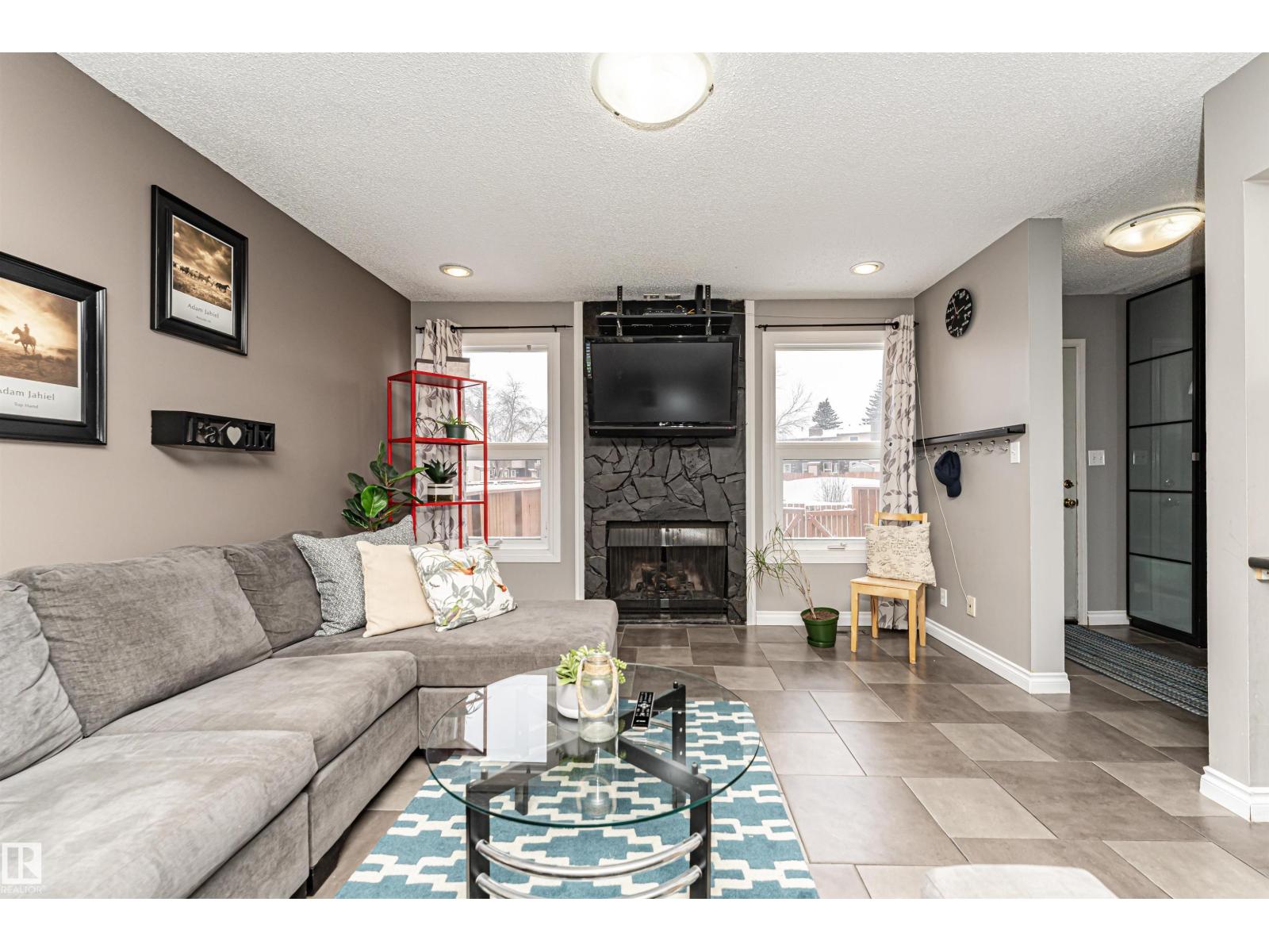 17135 109 ST NW, Edmonton
