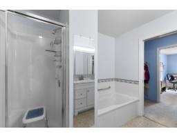 6 13970 72 Avenue, Surrey, BC V3W0M5 Photo 22