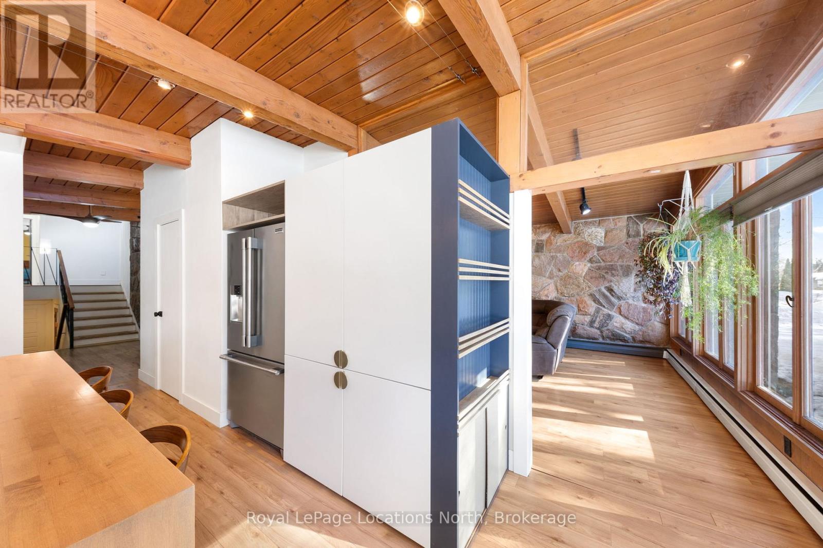 224 MCCREA DRIVE - 12
