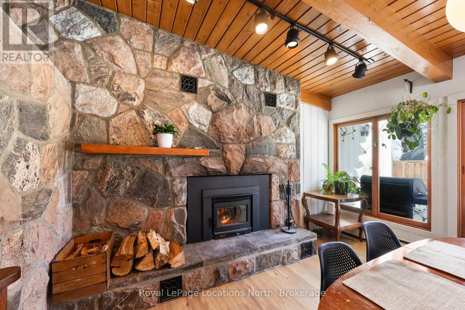 224 MCCREA DRIVE - 16