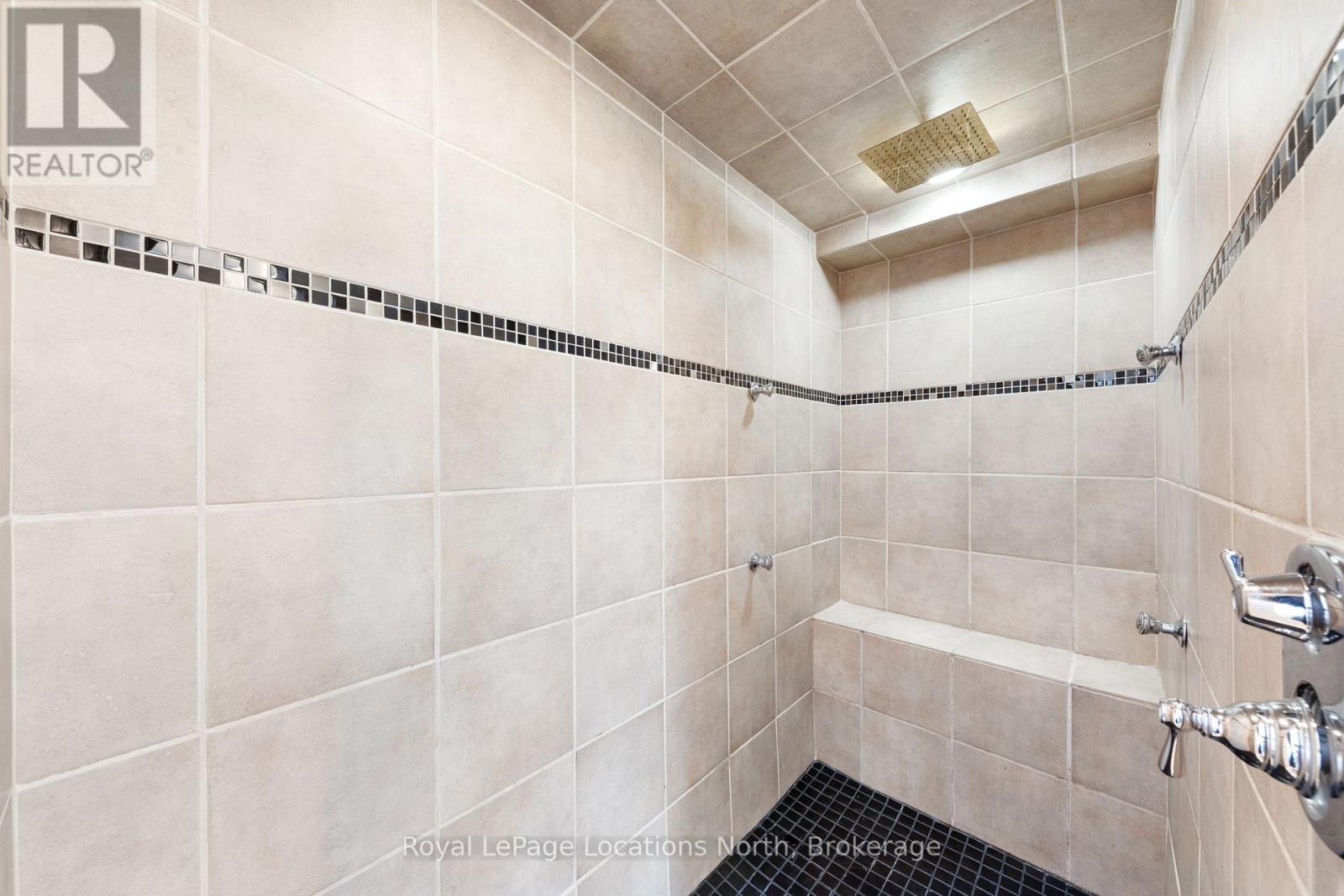 224 MCCREA DRIVE - 22