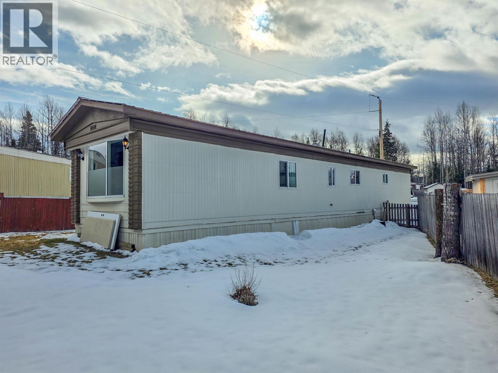 86 95 LAIDLAW ROAD, Smithers
