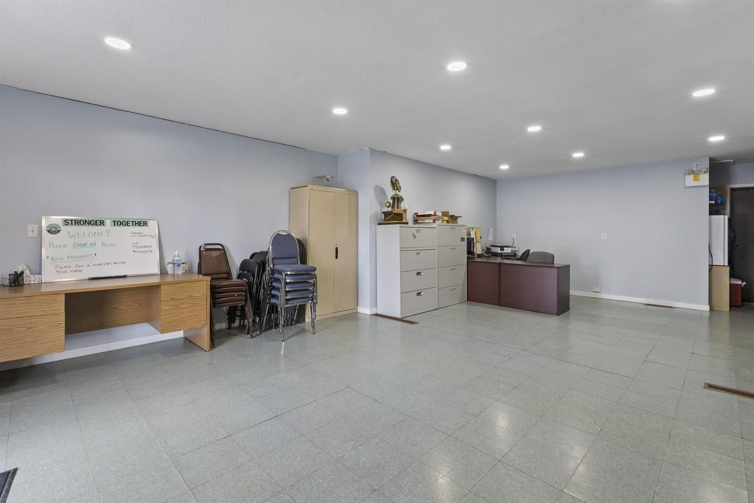 Retail for Sale in Mission – 32020 LOUGHEED HIGHWAY, Mission - Image 22