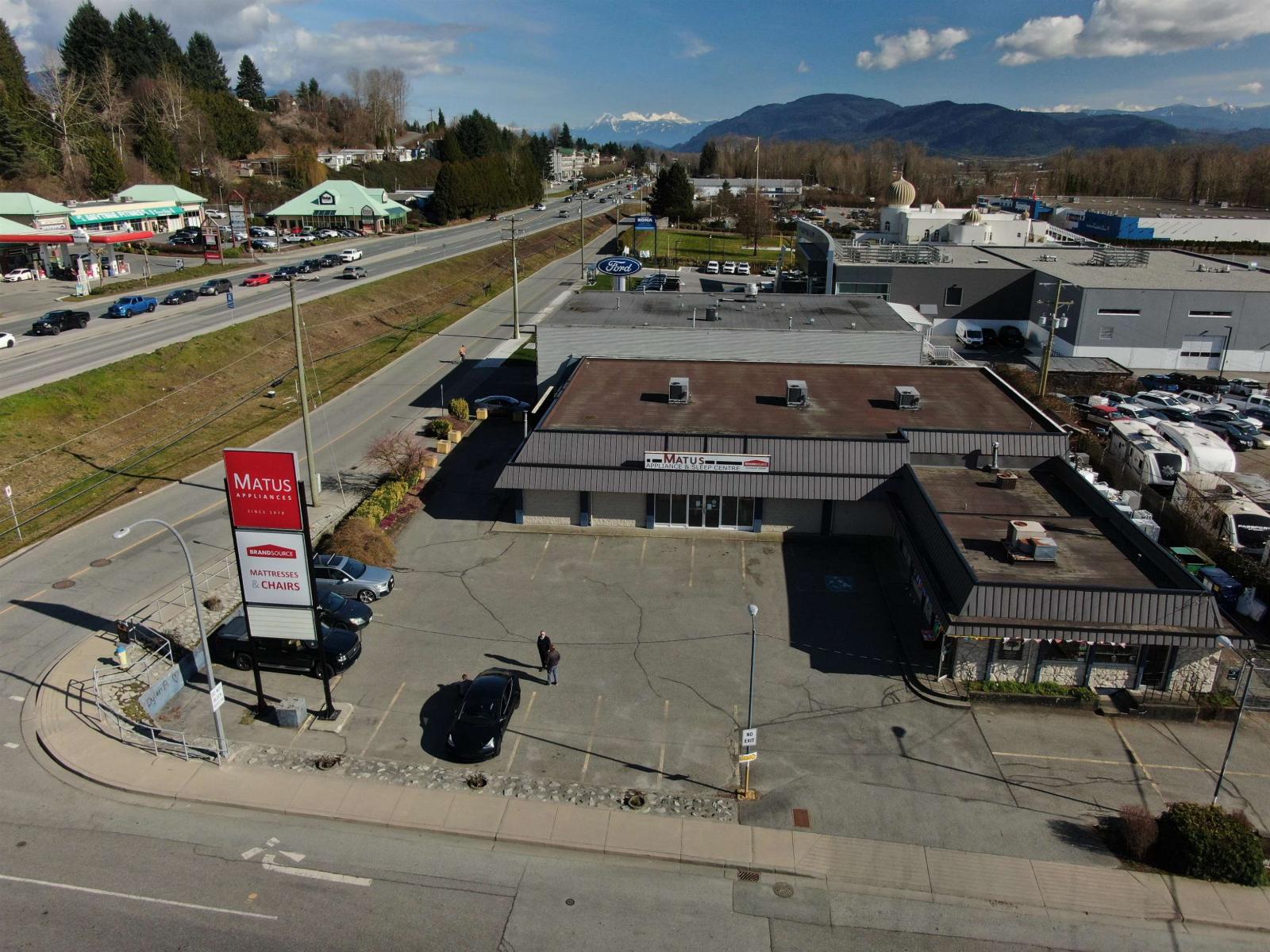 Retail for Sale in Mission – 32020 LOUGHEED HIGHWAY, Mission - Image 3