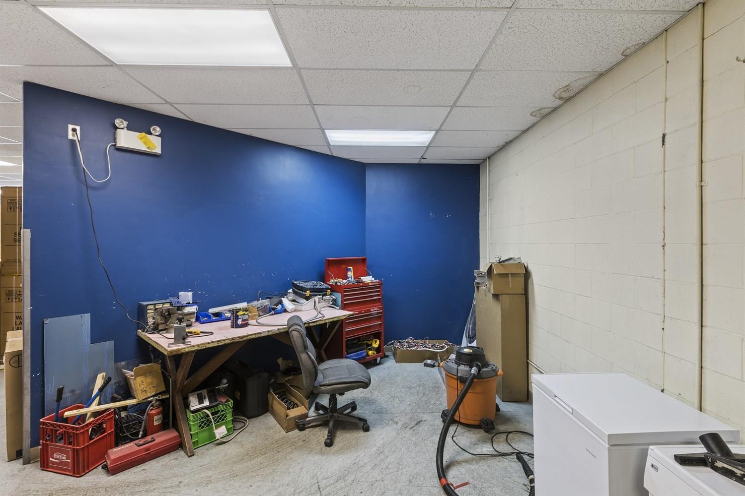 Retail for Sale in Mission – 32020 LOUGHEED HIGHWAY, Mission - Image 17