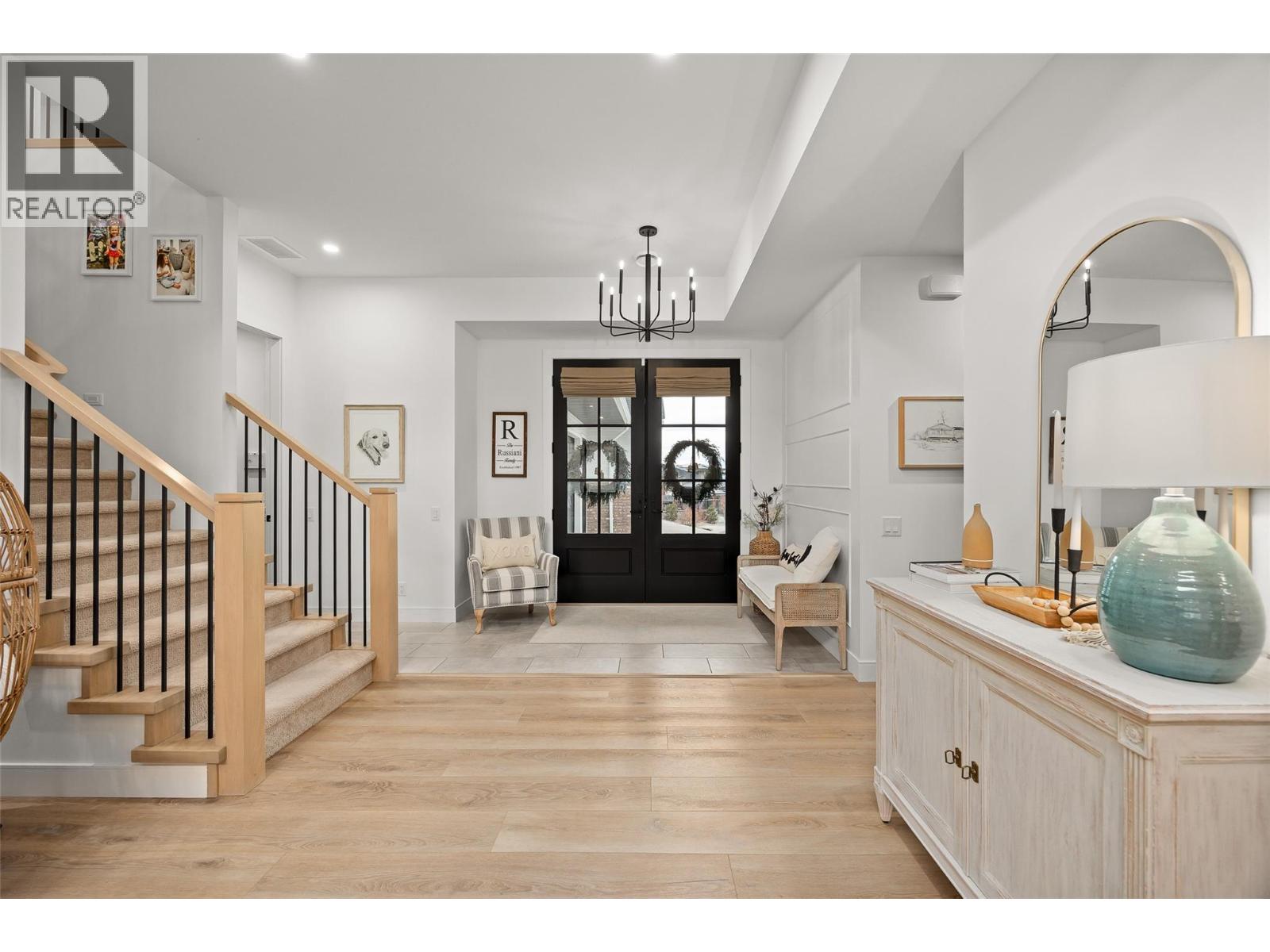 415 Hawk Hill Drive, Kelowna