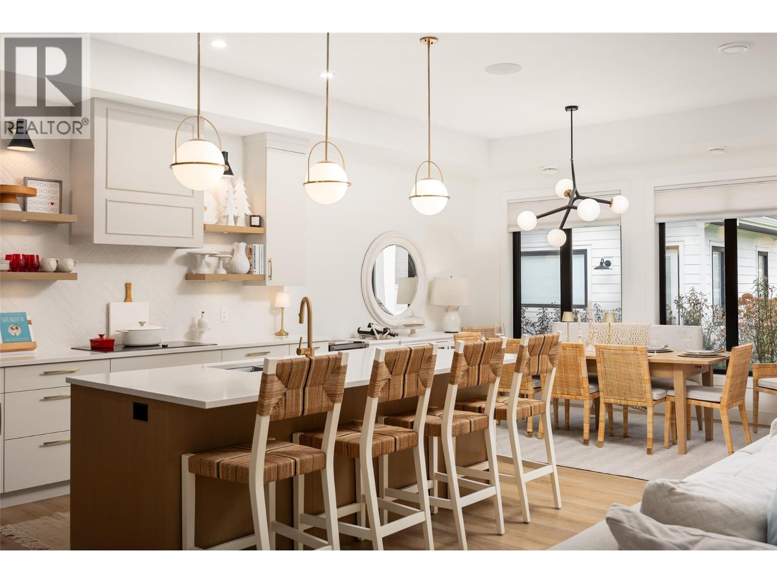 415 Hawk Hill Drive, Kelowna