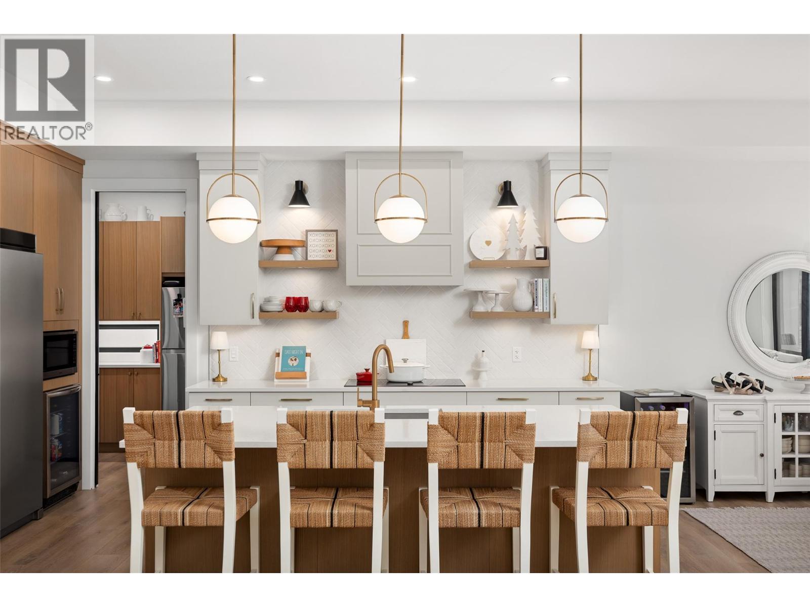 415 Hawk Hill Drive, Kelowna